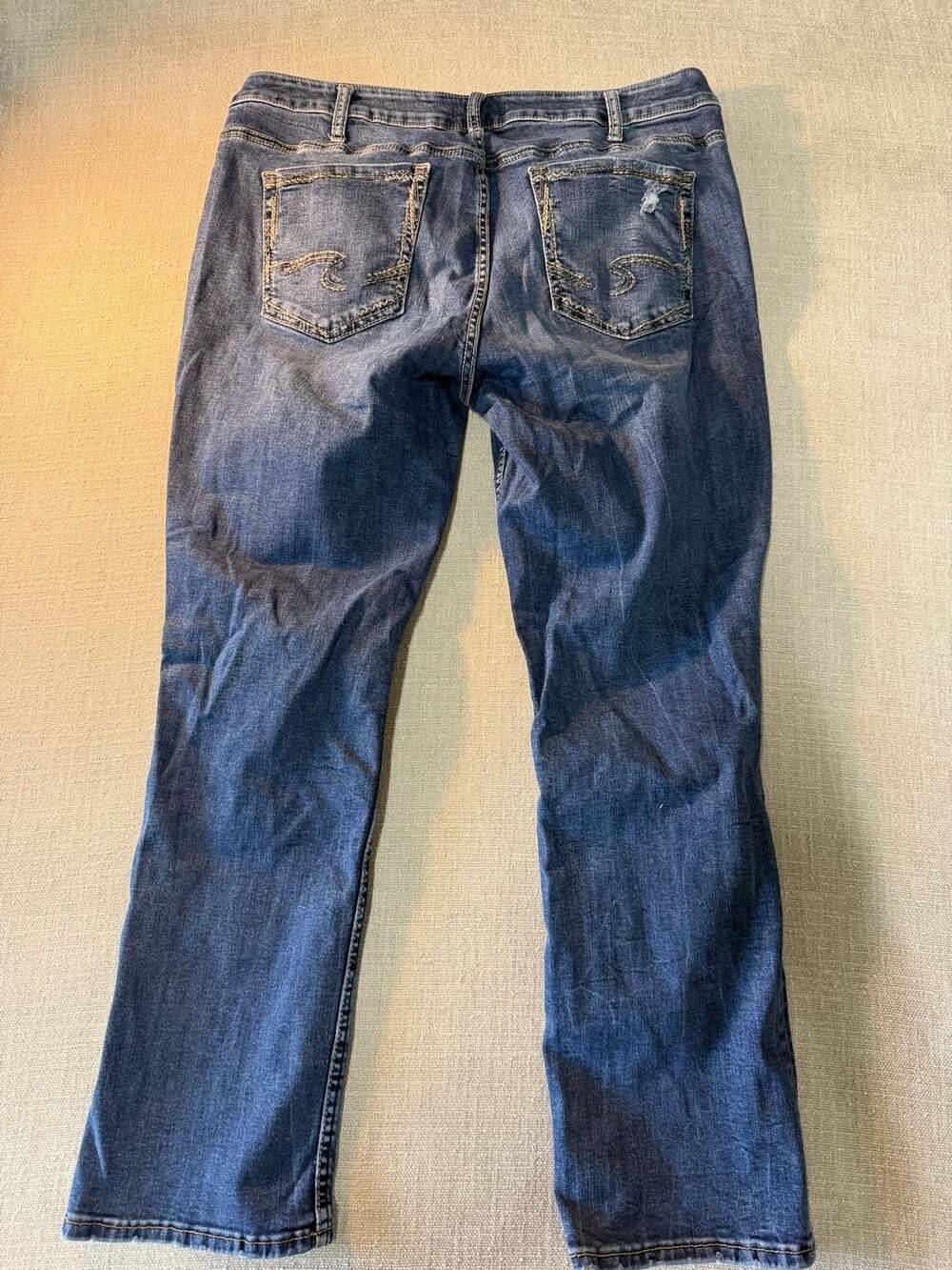 Silver Jeans - Picture 6 of 8